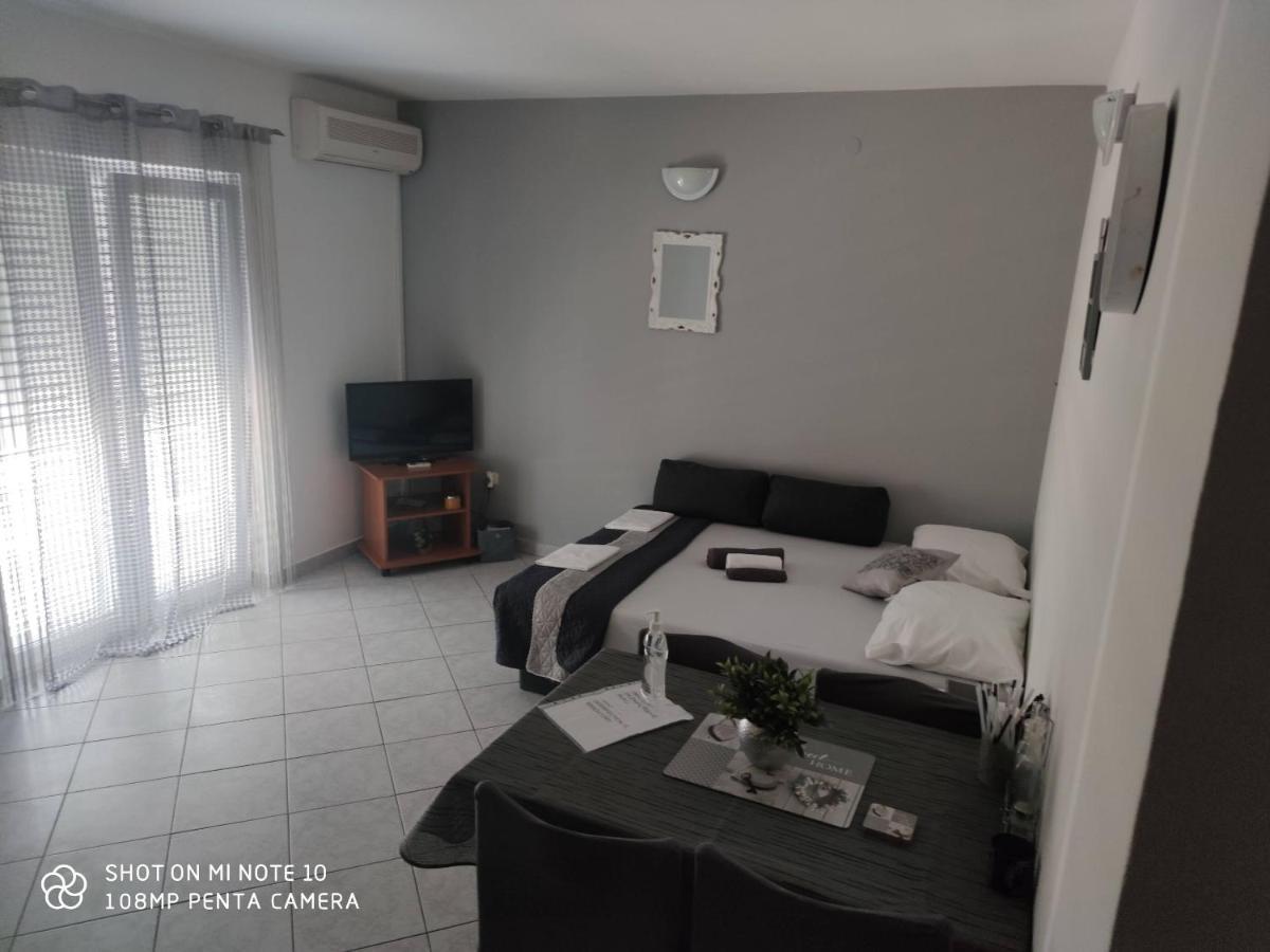 Apartments Marko Драге Экстерьер фото